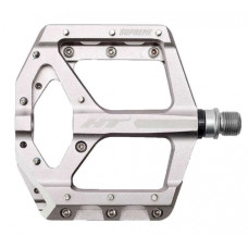 Педали алюм CNC тонкие (16,6мм) серые, ось cr-mo Ф9/16", промподш + игольчатый подшипник + DU Igus, 20 сменных шипов. 368г. Инд уп