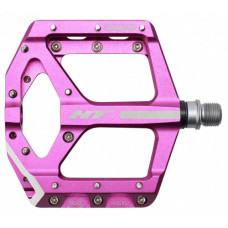 Педали алюм CNC тонкие (16,6мм) фиолетовые, ось cr-mo Ф9/16", промподш + игольчатый подшипник + DU Igus, 20 сменных шипов. 368г. Инд уп
